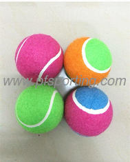 China deportes coloridos de pelotas de tenis proveedor