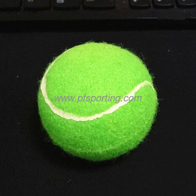Juguetes para perros con bolas chirriantes de 2,5 pulgadas proveedor