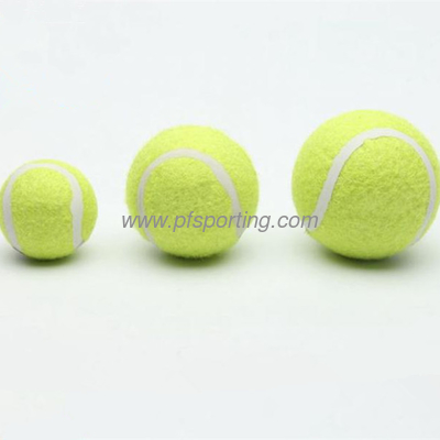 Venta al por mayor, logotipo personalizado, juguetes interactivos para mascotas, rompecabezas para perros, dispensador de comida, pelota de tenis, juguete para lanzar proveedor