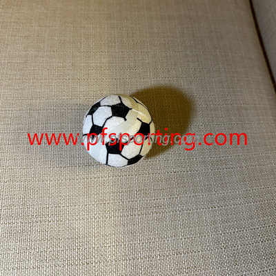 El entrenamiento material respetuoso del medio ambiente modificado para requisitos particulares fábrica del perro de Logo Printed Rubber Tennis Ball juega el animal doméstico interactivo Toy Bal de las bolas proveedor